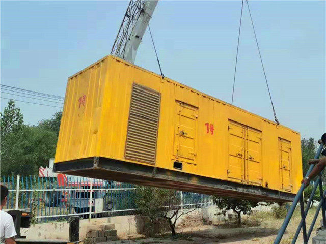 西安300KW柴油发电机组油耗是多少?
