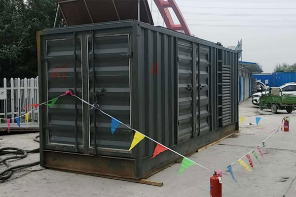 西安发电机租赁空气滤清器多久更换一次?